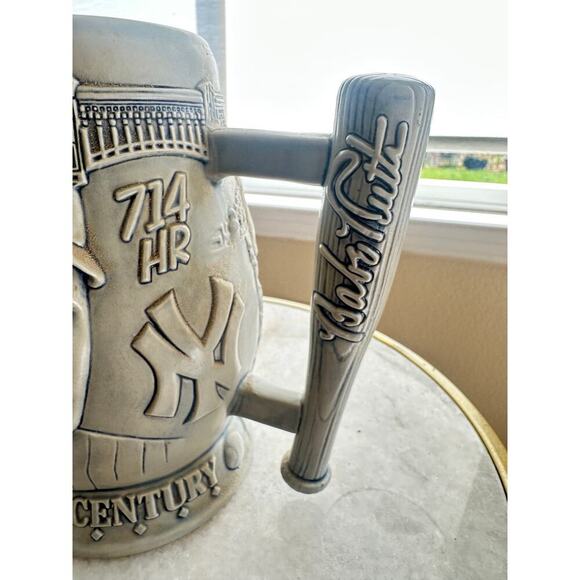 1999 Babe Ruth Collector’s Stein – “Legend of the Century” Avon x Cooperstown - Picture 2 of 4